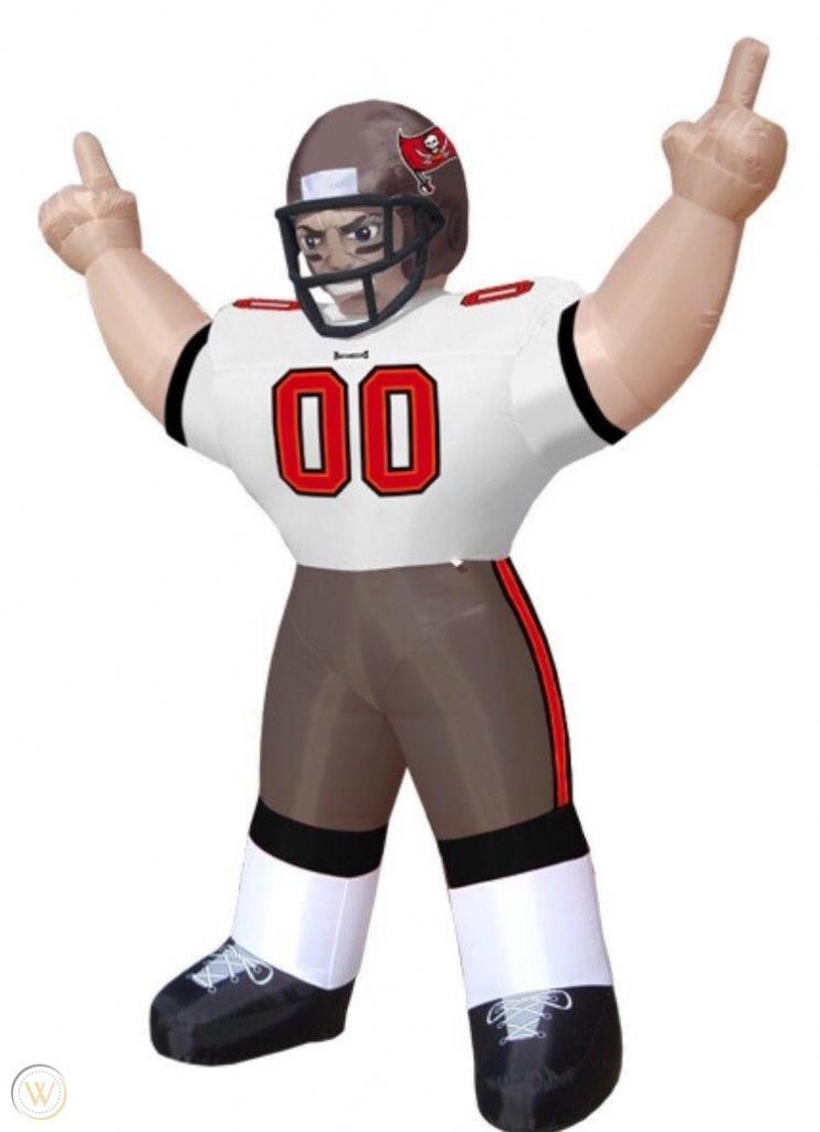 tampa-bay-buccaneers-inflatable-tiny_1_f582a44ce2690b03c195750a581f3d63